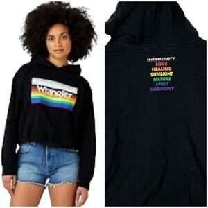 Wrangler Pride Cropped Hoodie Size Medium